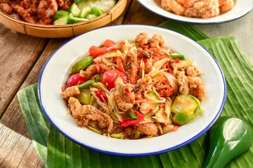 Som tam, Papaya salad with pork snack, papaya salad with fermented fish, thai food