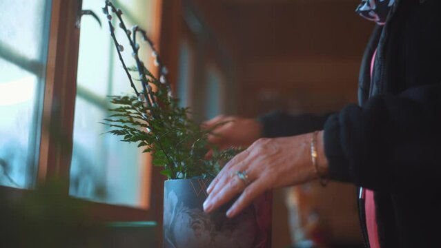 Flower arrangement hatbox, florist arranging flowers, gift bouquet, beautiful craft