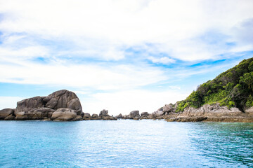 Fototapeta na wymiar The rocky shore of the Similan Islands in Thailand