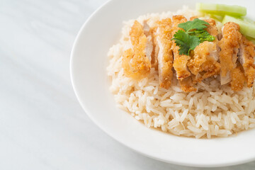 Steamed Rice with Fried Chicken or Hainanese Chicken Rice