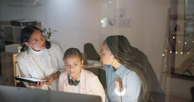 Teaching, team leader or women in call center training for telemarketing in customer services at night. Online help, crm or black woman mentor coaching or talking to agent for learning or advice