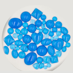 Cabochon Epoxy Resin Blank .DIY jewelry master. Beautiful earrings and pendants made at home from jewelry resin.