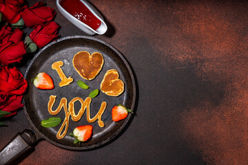 Cute Valentine pancakes - obrazy, fototapety, plakaty