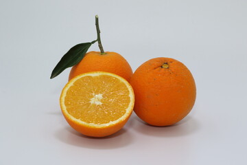 isolated navel oranges on white background