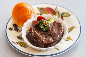 牛すね肉の赤ワイン煮