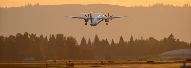 4K Ultra HD Image of Passenger Airplane Taking Off - Skyward Journey