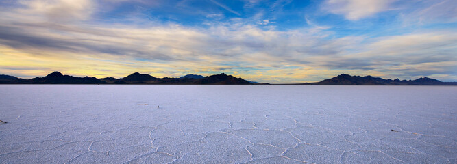4K Ultra HD Image of Bonneville Salt Flats at Twilight