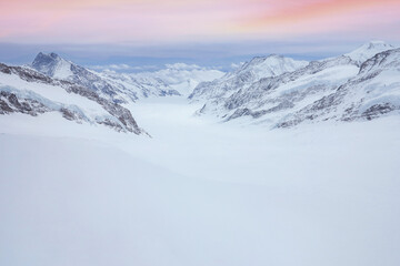 Obraz premium Tops of winter snowy higher mountains