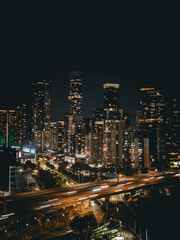 Fototapeta premium Melbourne Skyline Sparkles in the Night, Victoria, Australia. Big City at Night. Buildings. Skyscrapers