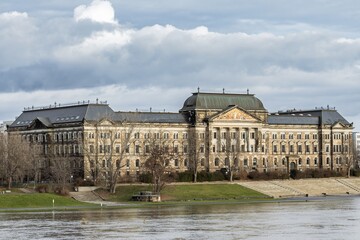 Fototapeta na wymiar Ministry of Finance in Dresden during Elbe floods in December 2023