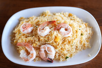 Shrimp fried rice can also be eaten by children.