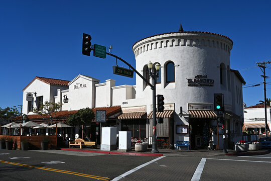 SAN CLEMENTE, CALIFORNIA - 1 JAN 2024: Plaza del Mar in downtown San Clemente  on Del Mar Street and Ola Vista.