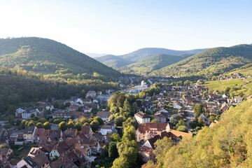 Panorama sur la vallée alsacienne - obrazy, fototapety, plakaty