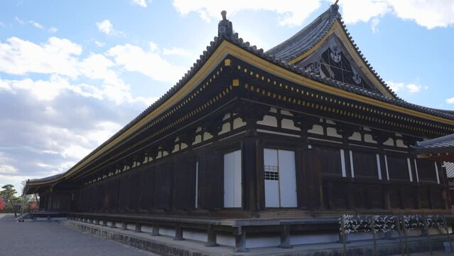 蓮華王院 三十三間堂の本堂の風景動画
