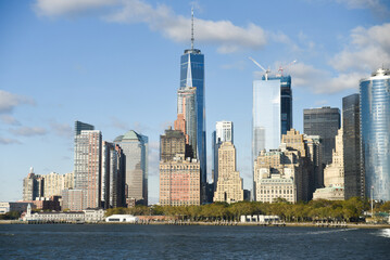 Fototapeta na wymiar Manhattan skyline over Hudson River, New York