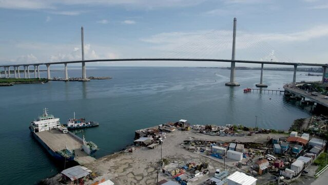 Approaching of CCLEX or the Cebu-Cordova Link Expressway Bridge, connecting the Cebu city with Mactan Island.