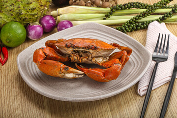 Delicous luxury steamed red crab