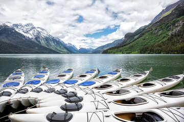 Chilkoot Lake State Recreation Area, Surrounded by mountains you can enjoy kayaking on the lake 