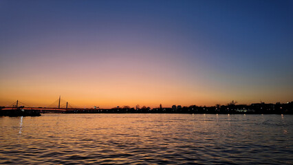 Obraz premium Belgrade river Sava in sunset time..