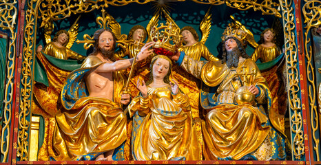 Fototapeta na wymiar Wood carving in Maria Saal Cathedral
