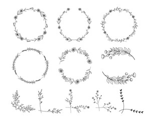 Line art wildflowers wreaths and floral corners, line art drawing, botanical vector illustration - 702388279