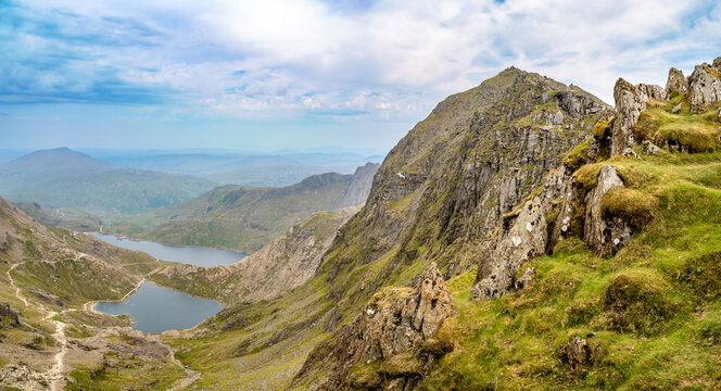 Glaslyn and llyn Llydaw lakes beside Mount Snowdon, Wales