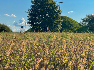 The Horodło Union Mound built by the inhabitants of Horodło on the 448th anniversary of the "small Polish-Lithuanian union of 1413",