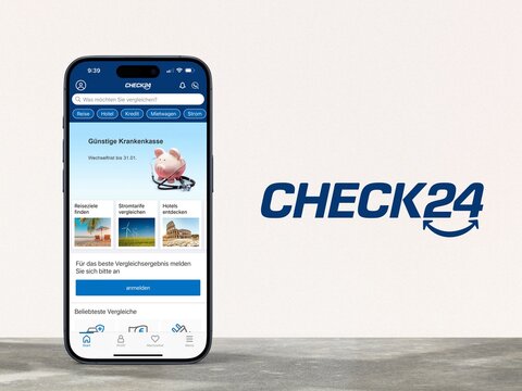 Modernes Smartphone zeigt App des Online-Preisvergleichsportal check24, Logo daneben, E-Commerce, Internet, Sparen, Vergleichen