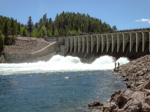 yellowstone river diversion dam, yellowstone dam, Yellowstone River Diversion Dam is located on the Yellowstone River