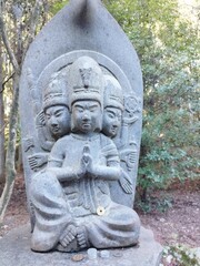 Fototapeta na wymiar 虎渓山にある仏像（岐阜：多治見）