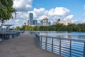 Cercles muraux Etats Unis The Austin skyline with the boardwalk in the foreground 