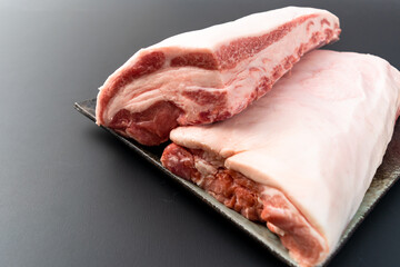 豚バラ肉　ブロック