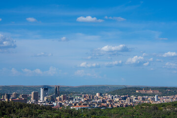 Obraz premium View of the city of Pretoria from the Vootrekkers monument