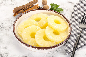 Sweet Canned pineapple in the bowl