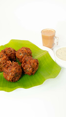 Crispy Ulli Vadai, Onion vadai is a culinary masterpiece that promises a delightful crunch in every bite. 