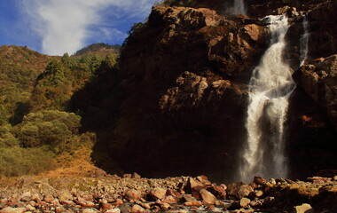 beautiful jang falls or nuranang waterfall, near tawang hill station on himalayan foothills in arunachal pradesh, north east india - obrazy, fototapety, plakaty