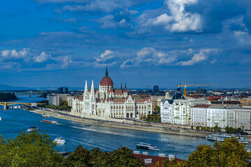 Fototapeta premium Aerial photo of the Hungarian Parliament building in Budapest, Hungary
