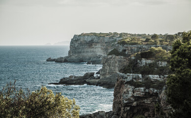 Fototapeta na wymiar Mallorca's huge rocky cliffs 