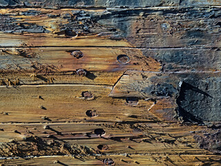 Hintergrund aus alten, morschen Holzbrettern - 702927027