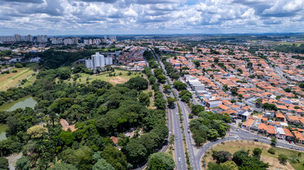 Aerial view of Taquaral park in Campinas, São Paulo. In the background, the neighborhood of Cambui.
