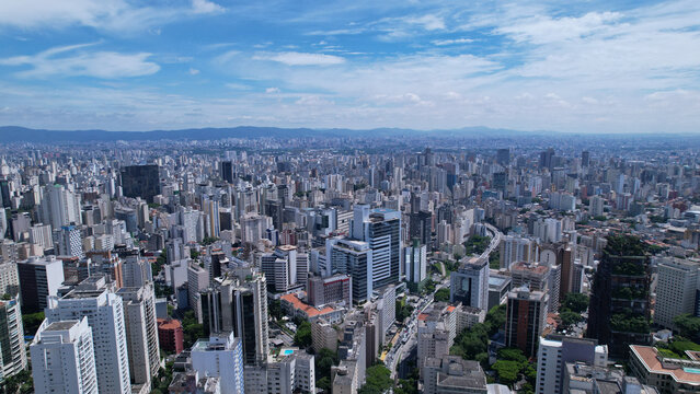 Aerial view of Avenida Paulista in Sao Paulo, Brazil. Very famous avenue in the city. High-rise commercial buildings and many residential buildings © Pedro