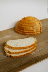 Pan de molde hogaza cortada para tostadas 