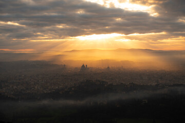 Florence of the Renaissance, dyed in the miraculous beauty of the sunset