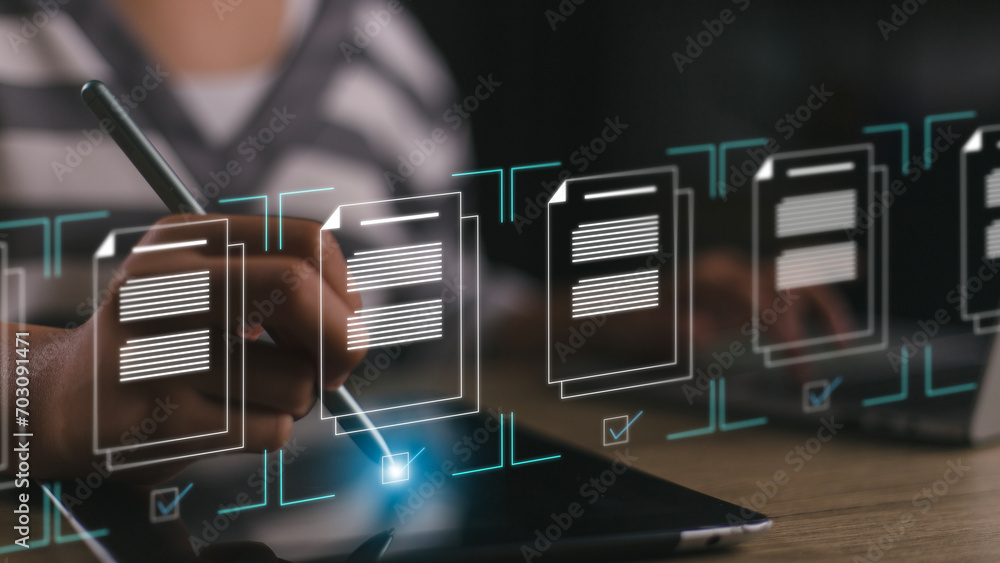 Aufkleber women to tick marks on virtual screen documents for online approve paperless quality assurance and e