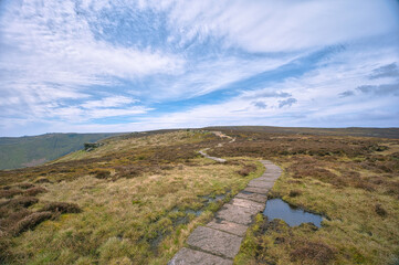 Fototapeta premium landscape with hills clouds in Peak District