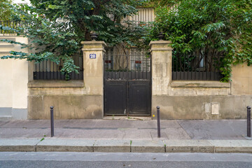 vintage parisian freestone facade  building template
