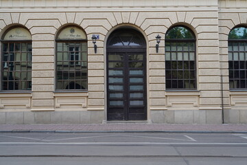 Fototapeta na wymiar old vintage storefront facade , Polish building entrance , commercial vitrine template