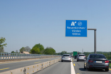 Autobahn A1, Ausfahrt 67, Neuenkirchen/Vörden in Richtung Bremen