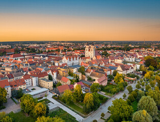 Panorama Luftbild über die Altstadt von Lutherstadt Wittenberg in Sachsen-Anhalt, Deutschland