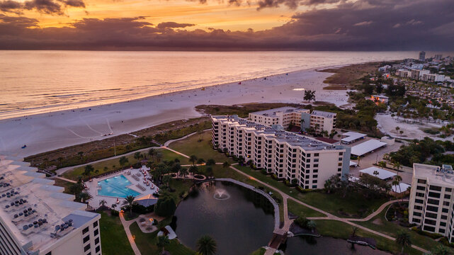 EPIC Sunset in Siesta Keys Beach FLorida 